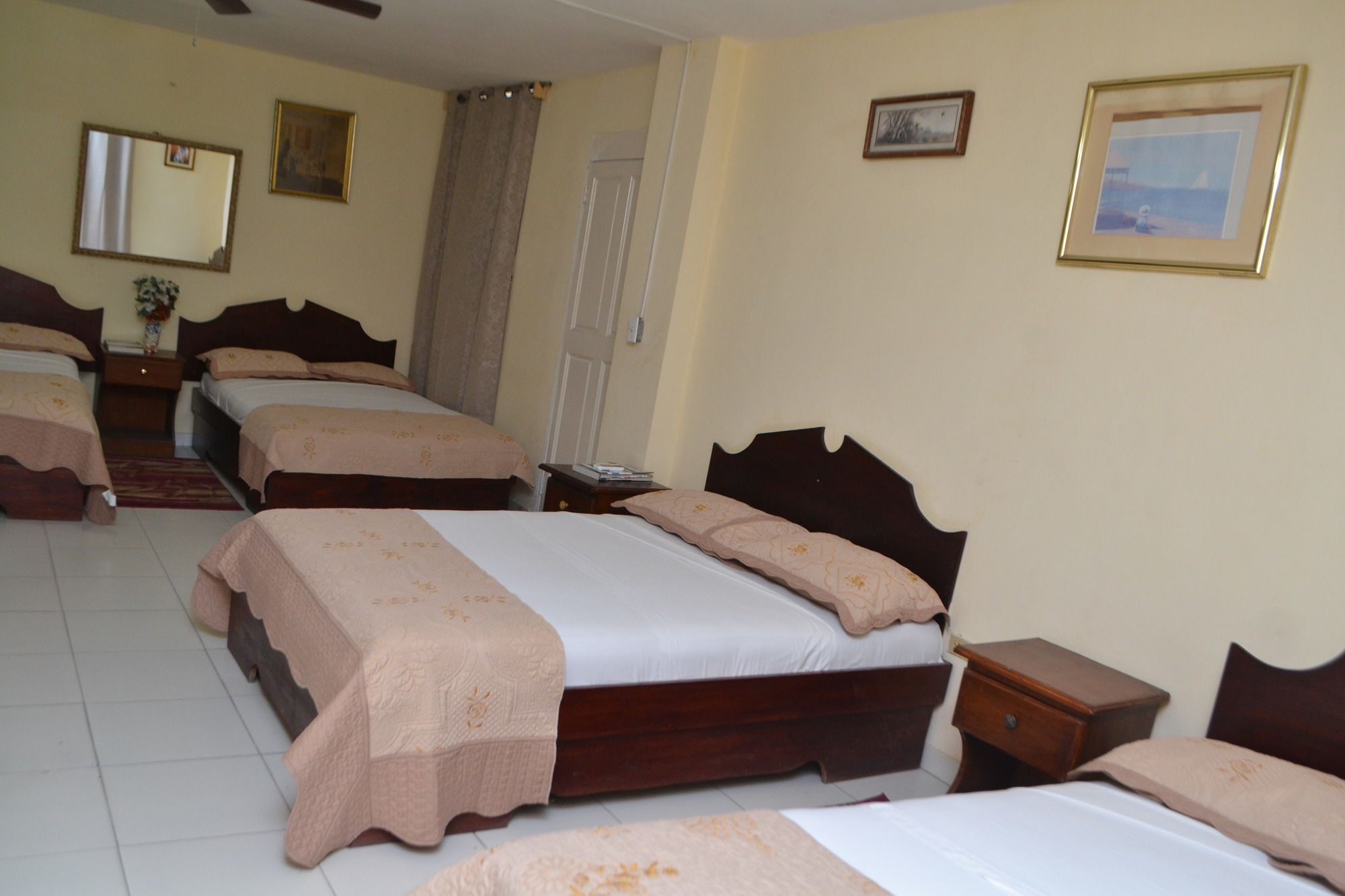 Seven Stars Hotel Musseau Zewnętrze zdjęcie